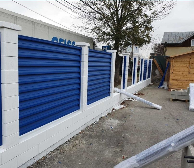 Executam garduri si porti din jaluzele verticale și orizontale