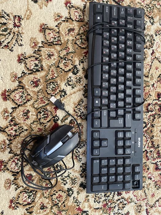 Продам мышку и клавиатуру хорошем состоянии