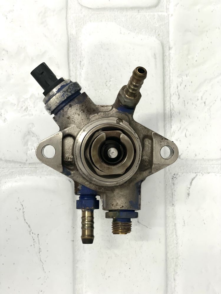 Помпа високо налягане AUDI 4.0TFSI