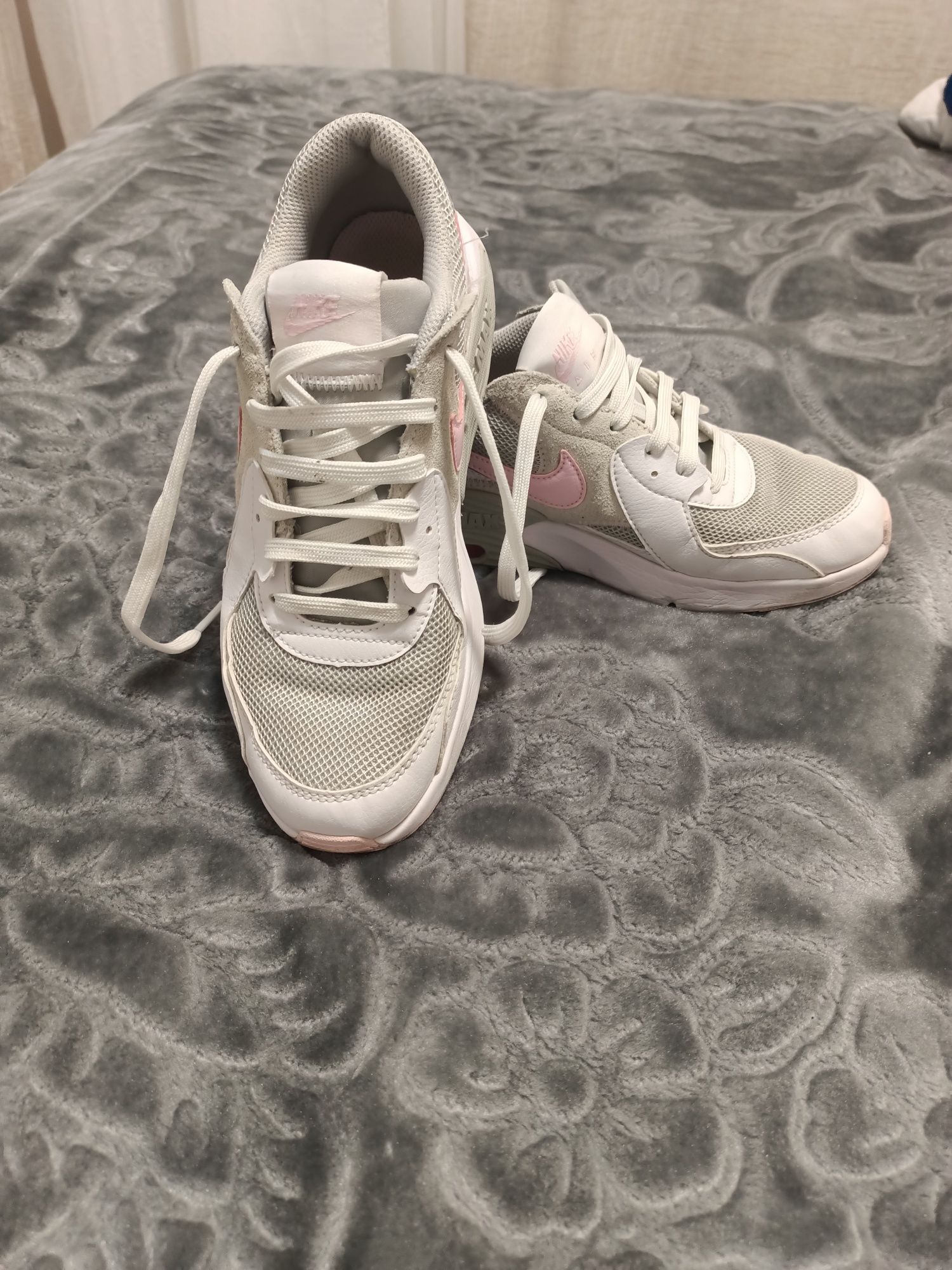 Pantofi sport Nike Air Max, 36,5 ( 23,5 cm)