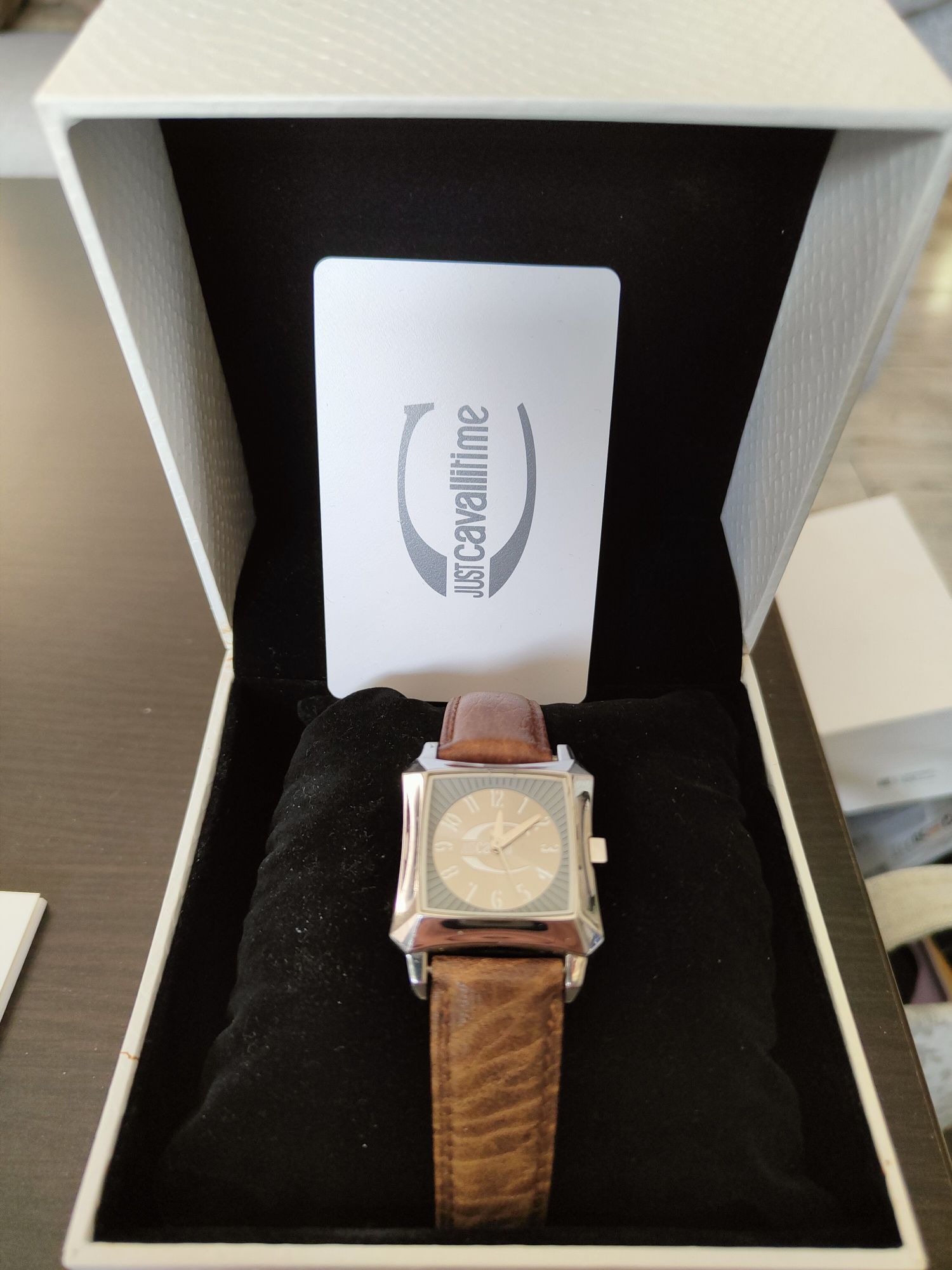 Часовници Just Cavalli, Breguet Sympathique.