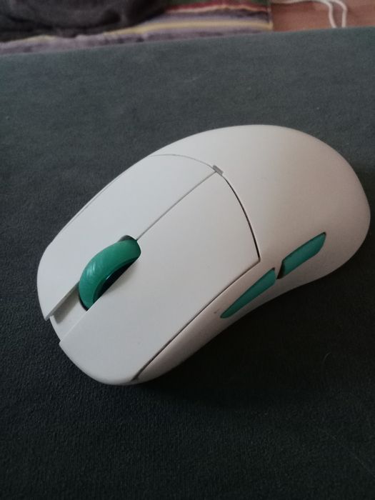 Продам мышку Lamzu Atlantis