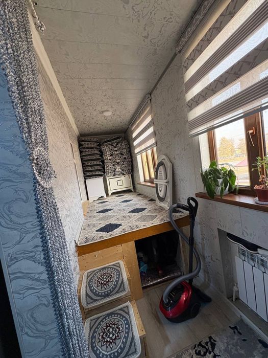 Квартира сотилади  Ахангаран