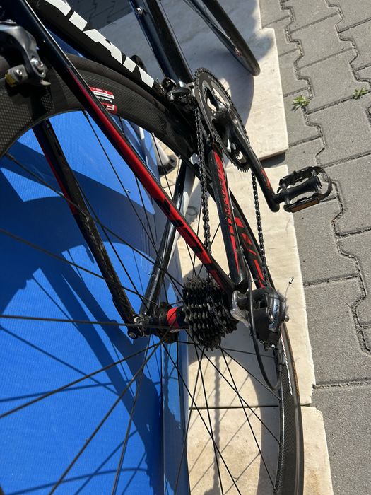 Vând cursiera Giant Propel Advanced – full carbon