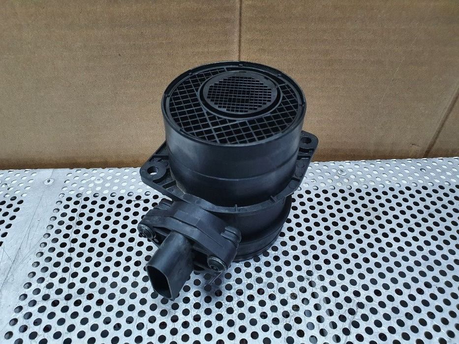 Debitmetru aer  VOLKSWAGEN GOLF V 1K1 2003 - 2009 2.0 TDI 16V BKD BOSCH 028100246  074906461B