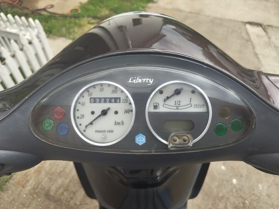 Vand scuter Piaggio Liberty 150