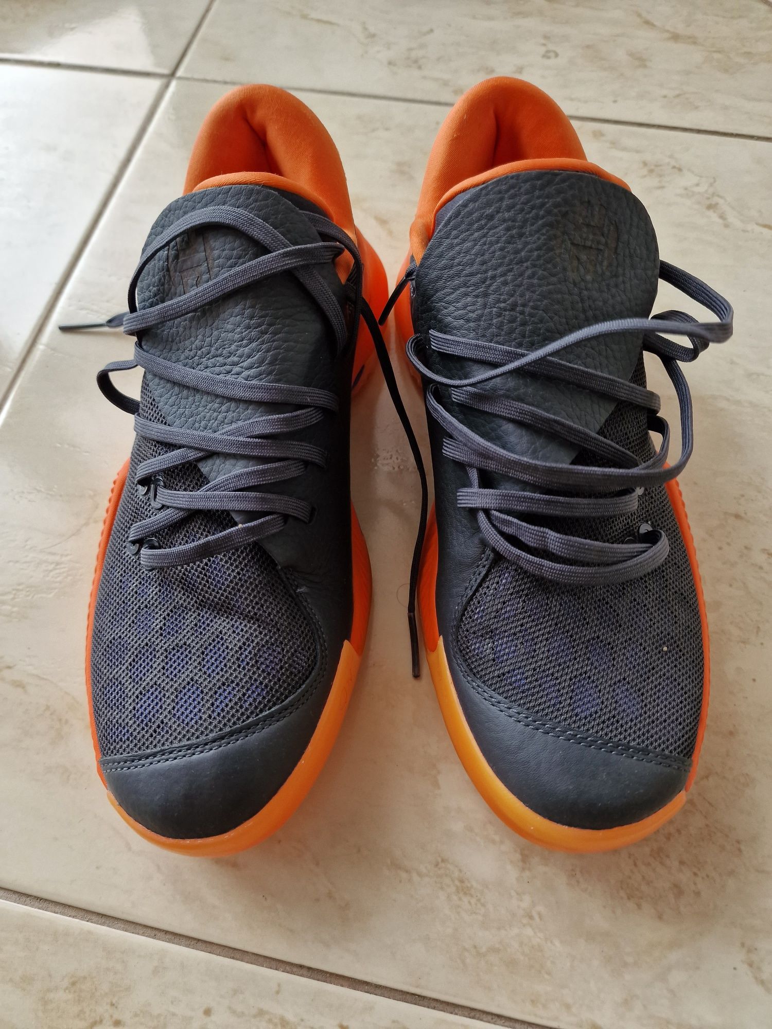 Pantofi sport Adidas Harden