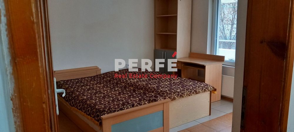 Дава се под наем Едностаен апартамент в Бургас, Зорница - 42 кв.м за 234.6 € - Снимка #1