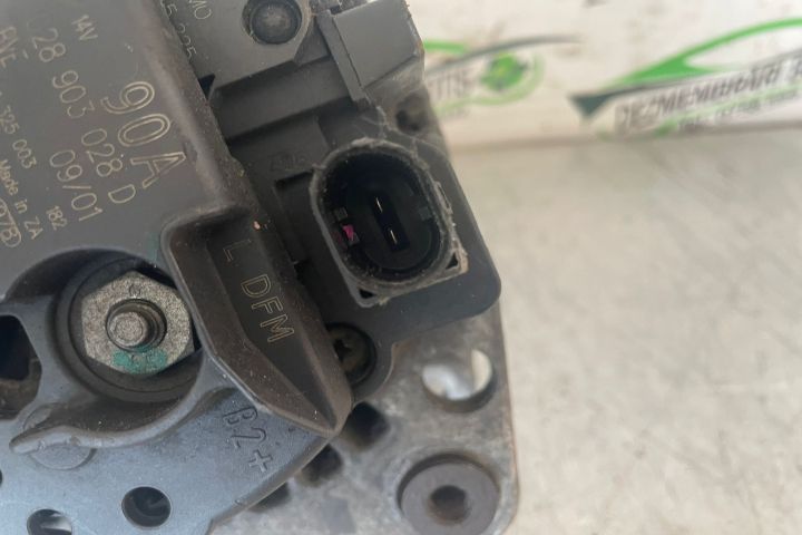 Alternator 028 903 028 D / 028903028D Volkswagen VW Golf a 4-a genera