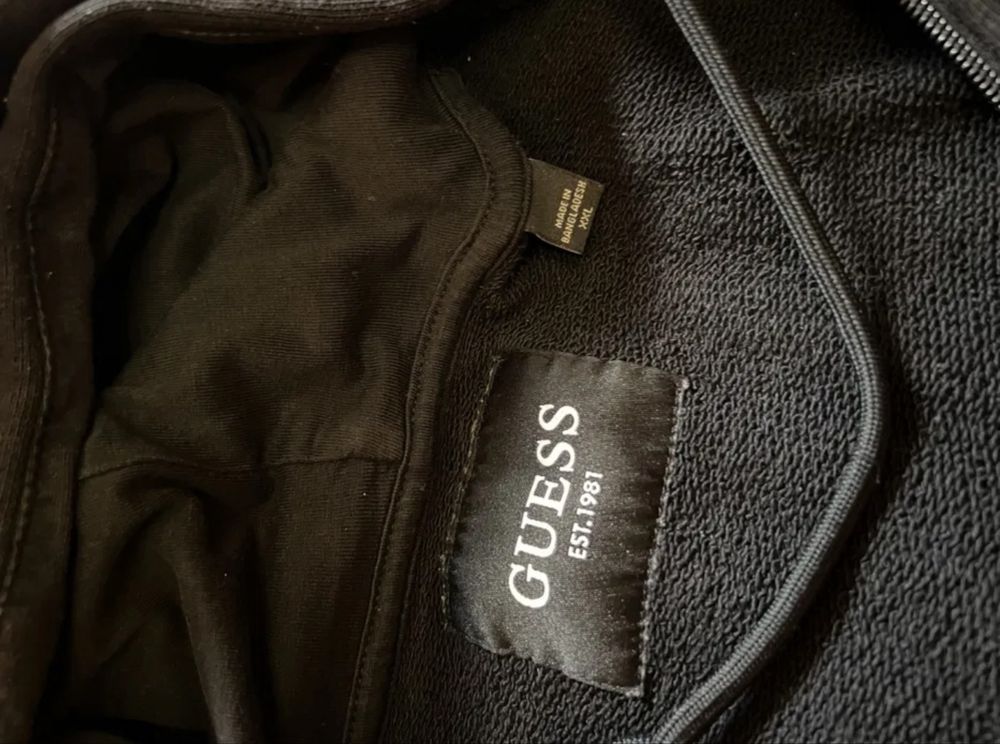 Оригинално горнище Guess 2XL