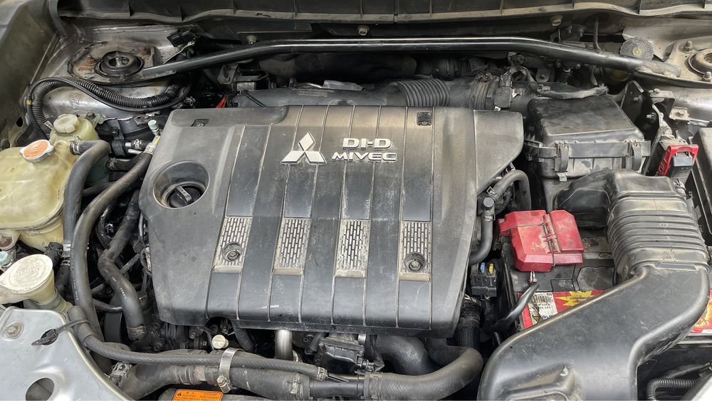 Mitsubishi outlander 2.2 did mivec 2011