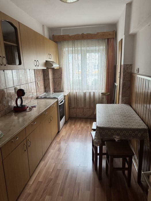Vând apartament cu 2 camere