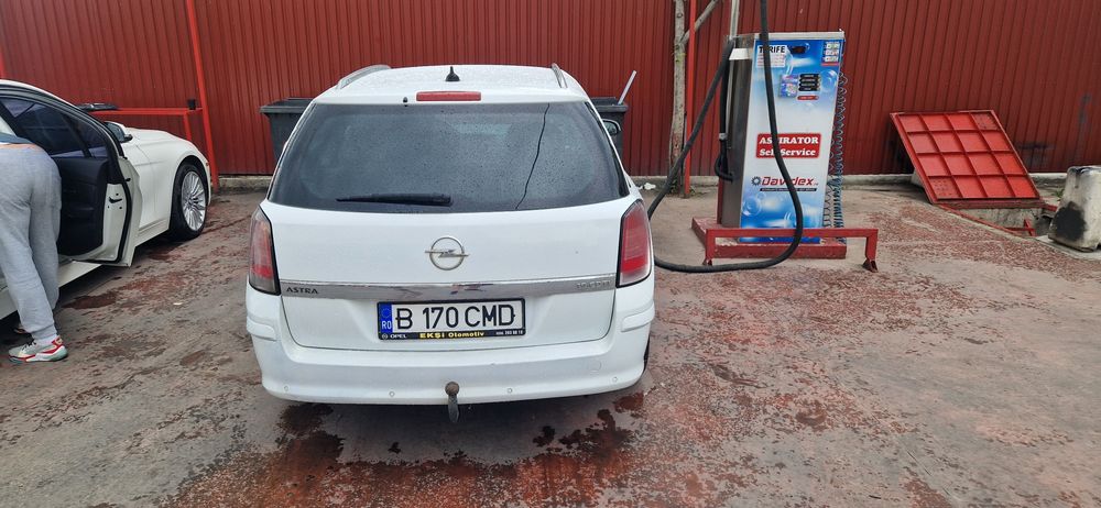Opel Astra H 1.9 cdti 120cp