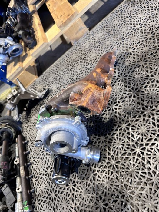 Turbina Dacia duster 1.5 Dci euro 6 cu adblue 144102267r Renault