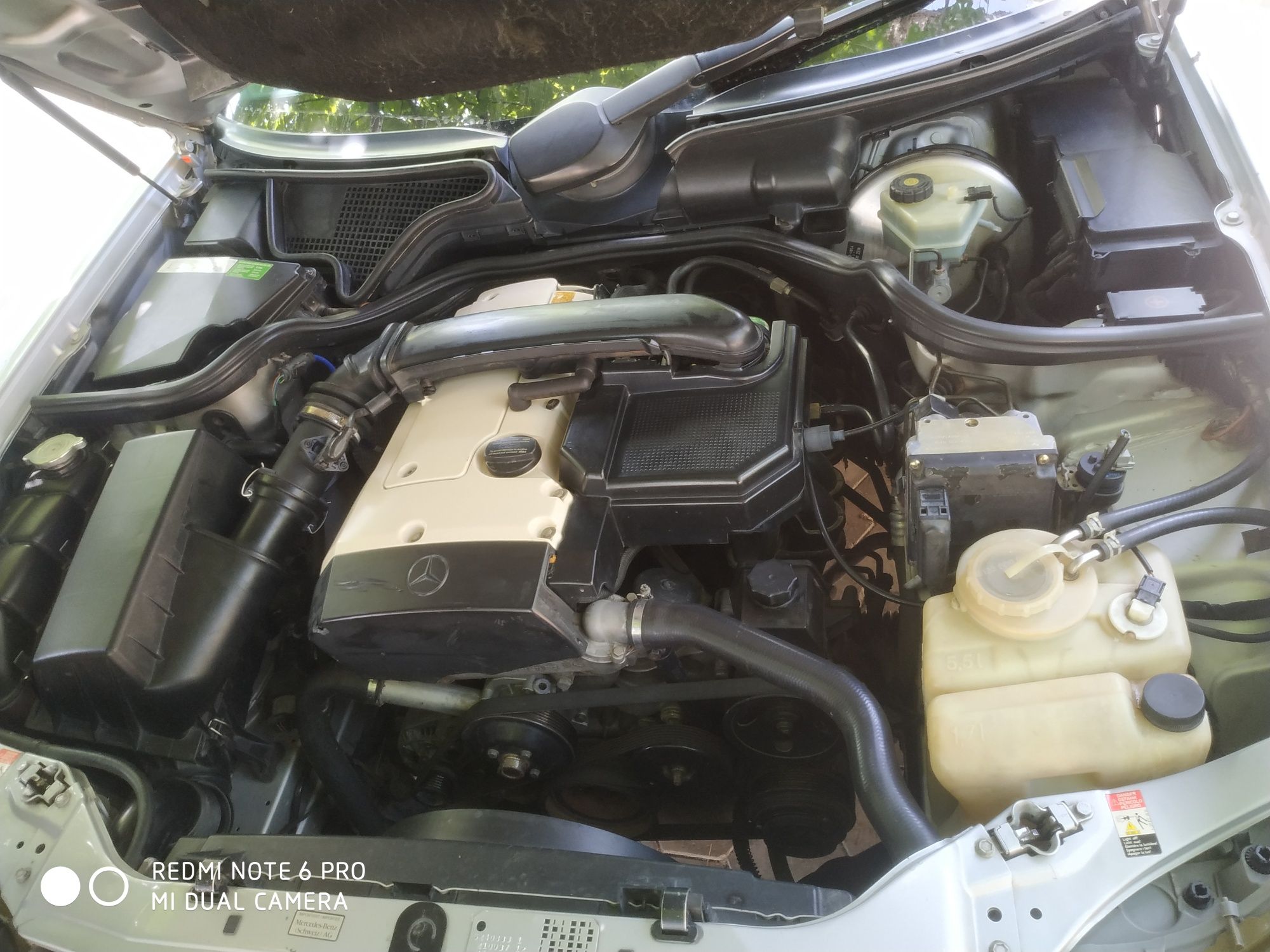 Mercedec W210 E230 Halol nasiyaga beriladi toshkent prapiskaga.