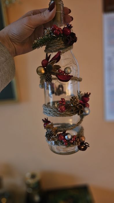 Коледни светещи бутилки и свещници- ръчна изработка.