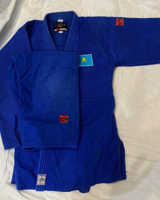 кимоно для дзюдо