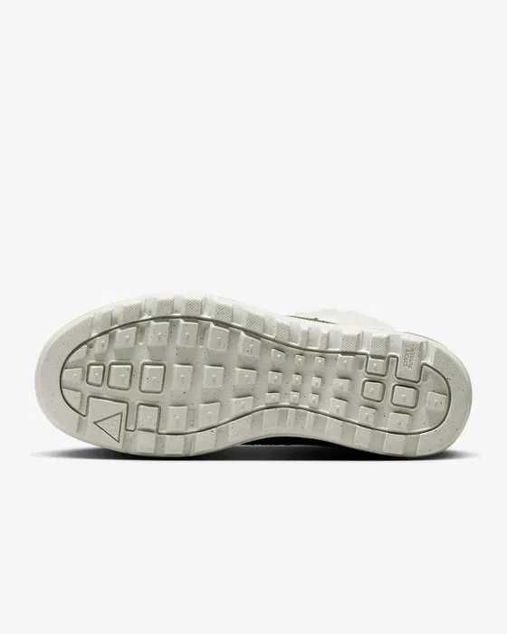 Nike - Woodside Chukka 2 номер 38,39,40,40.5 Оригинал Код 0410