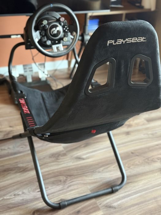 Scaun gaming cockpit - Playseat Challenge