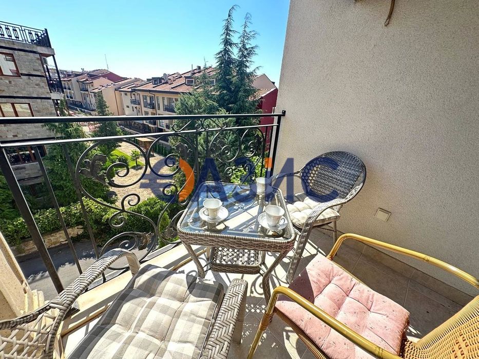 Продава се Тристаен апартамент в Свети Влас - 86 кв.м за 2371 €/кв.м - Снимка #11