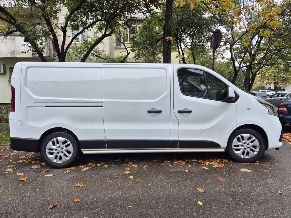 Renault Trafic 1,6 diesel 145cp 2017 / 174.000 km 3 locuri extralung