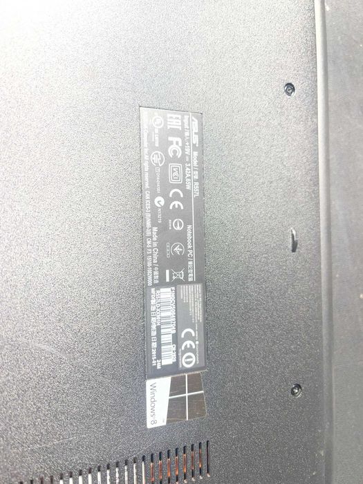 Laptop Asus R557L – i7-4510U, 4GB RAM, 1TB HDD, GT 820M 1GB 15.6″