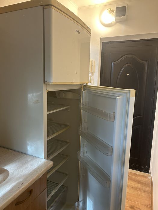 Frigider Artic in stare buna!