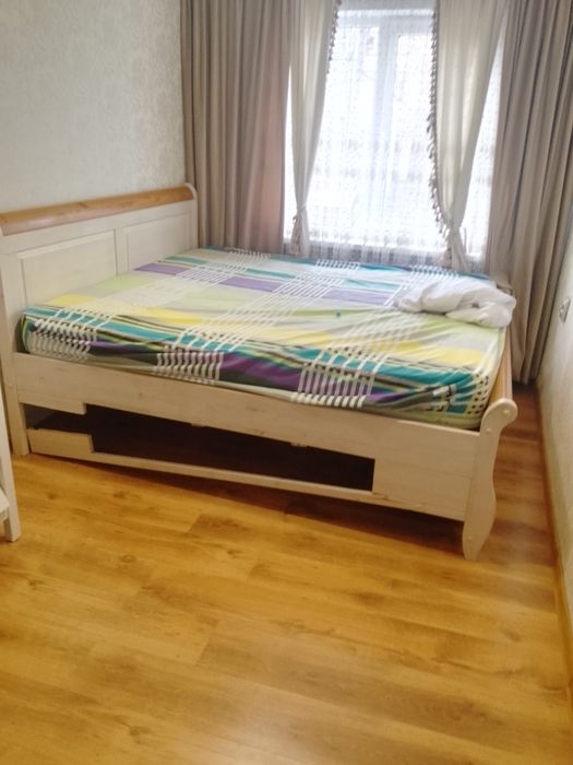 Мебель. Полка. Кровать