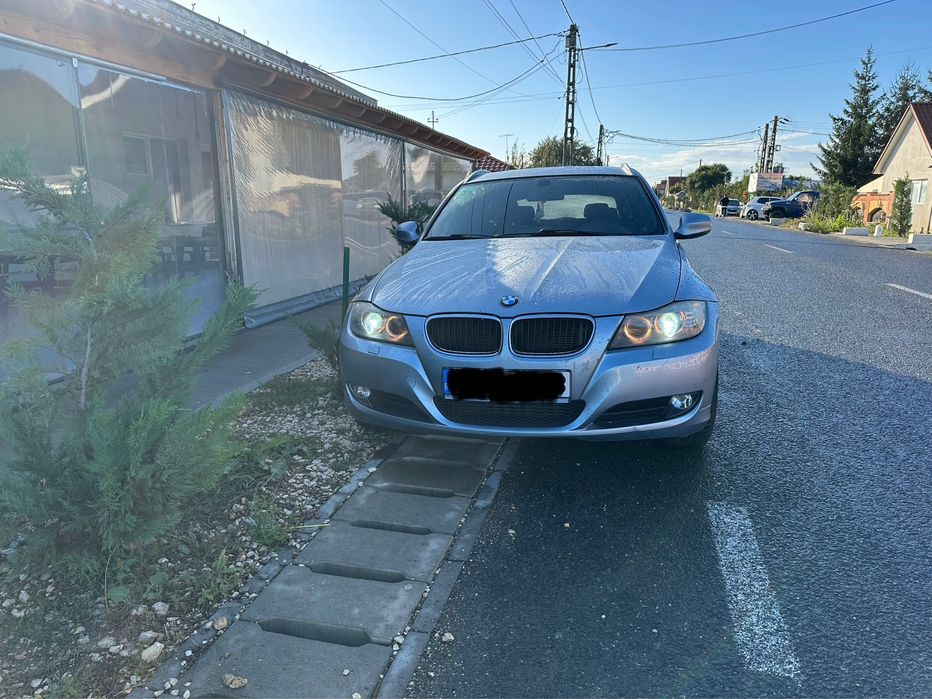 BMW e91 318d 2011