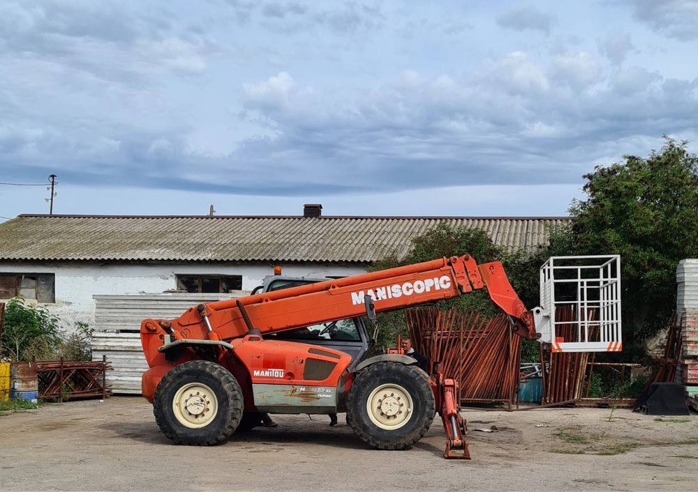 Manitou 1637SL  вишка вилици кофа