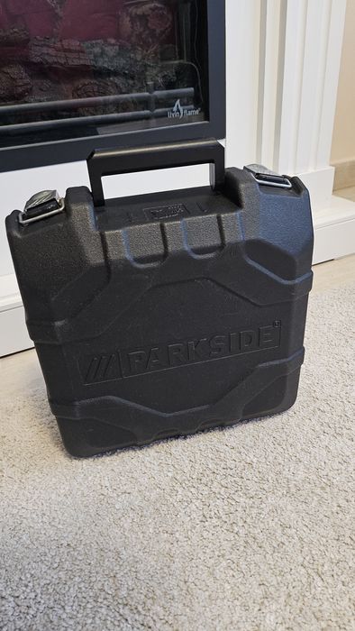 Bormasina electrica Parkside cu acumulator 20V ‐ 2 Amh ca noua