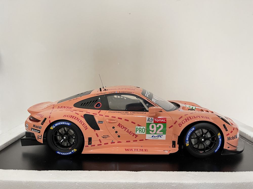 Macheta Spark Porsche 911 RSR 991 92 Pink Pig Le Mans 2018 1:/12