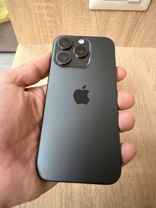 Iphone 15 Pro - Garantie + Factura Altex