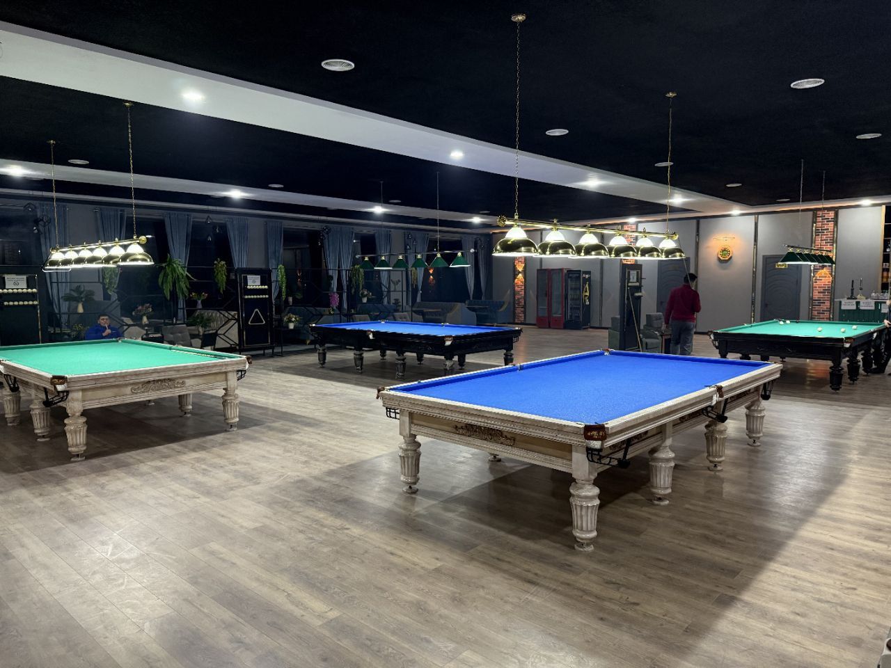 Billiard stollar remont qilamiz