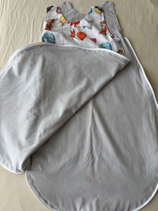 Sac de dormit copii/ bebelusi 0-18 luni Kidizi Baloon Friends, 0.5 tog