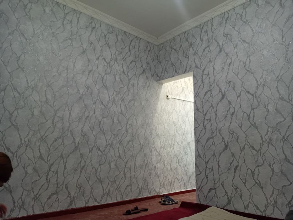 Продаётся малосемейка 9  микрорайон цена 13000$