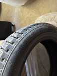 Продам зимнюю резину 215/55/R17