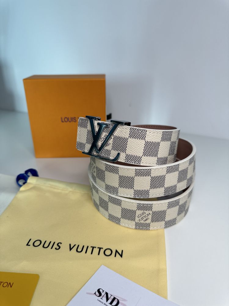 Curea Louis Vuitton piele canvas 100% cutie inclusă