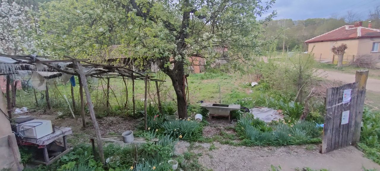 Продава се Къща в с. Смирненски, Област Монтана - 60 кв.м за 134 €/кв.м - Снимка #9