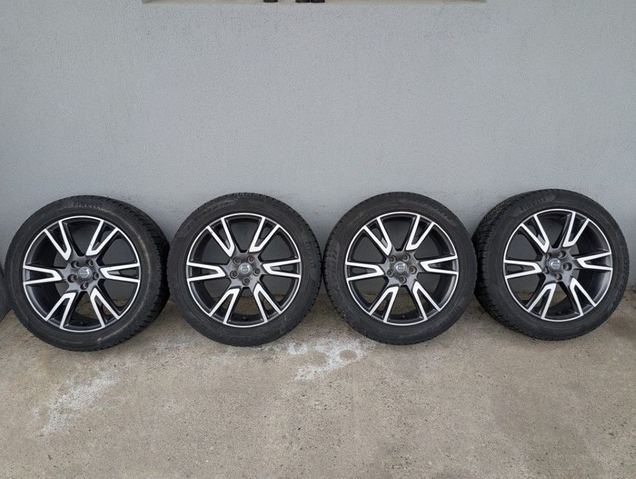 Jante 5 spite duble 19" Volvo S90 V90 S60 V60CC XC40 XC60 XC70 XC90 anvelope 235/50R19 Pirelli
