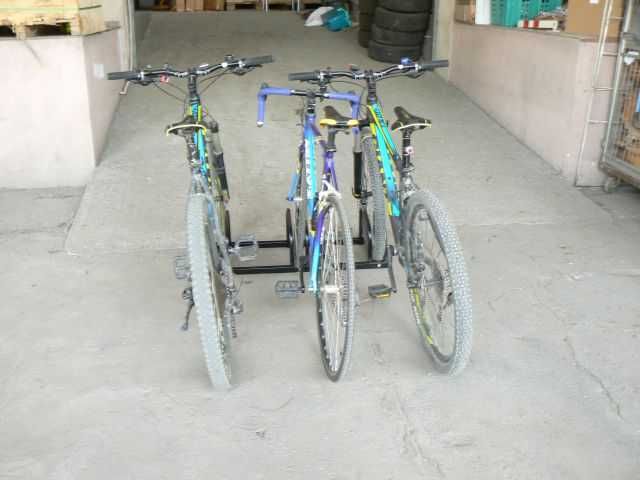 Rastel, pentru 3 biciclete, 90x32x26 cm, Corturi24.ro