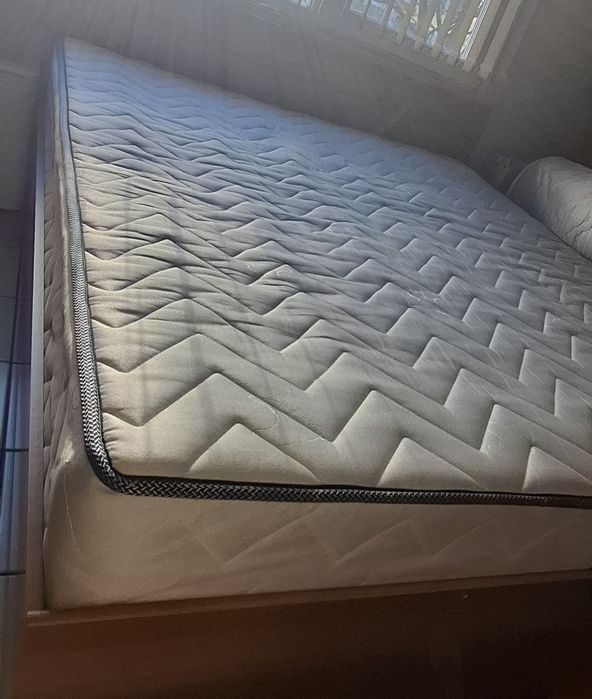 Спешно! Матрак 160×200