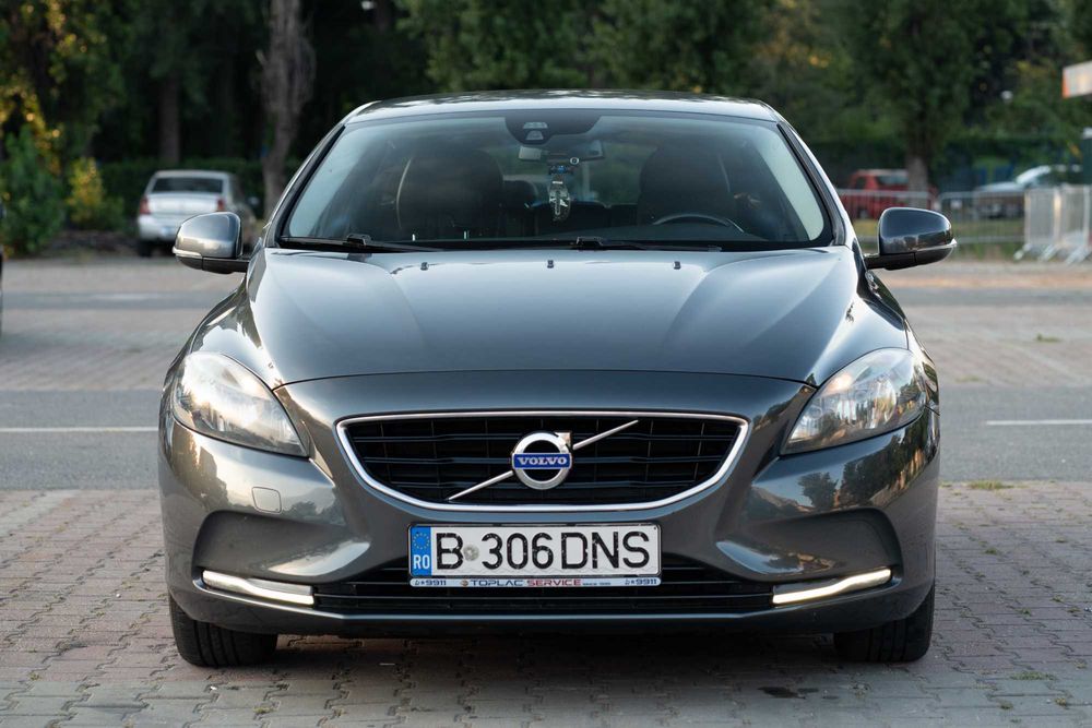 Volvo V40 Volvo V40 D2 2014 1.6D 115 cai Euro 5, piele