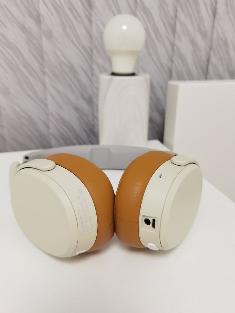 Безжични слушалки с микрофон Skullcandy - Crusher Wireless Gray/Tan