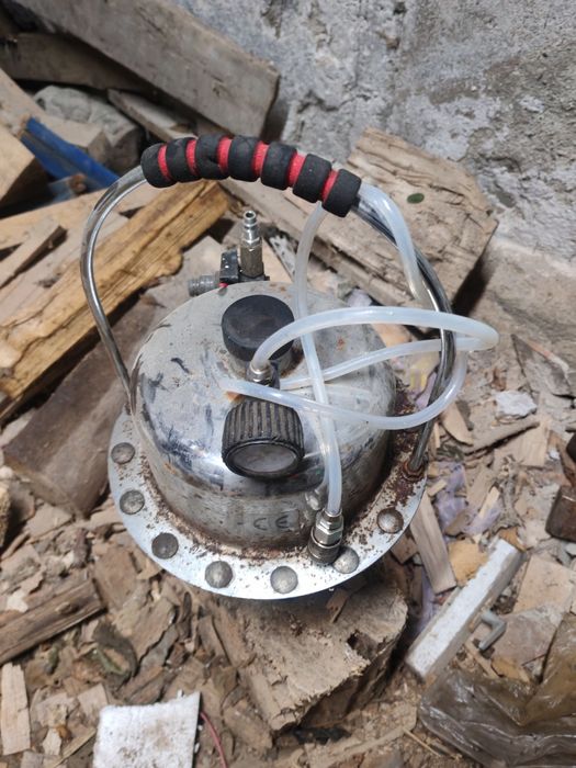 Aparat de schibat lichid de frana