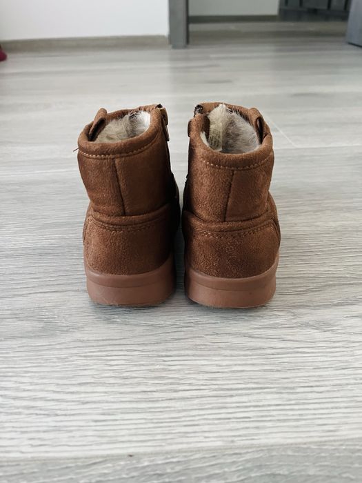 Ghete Ugg Zara mar 25
