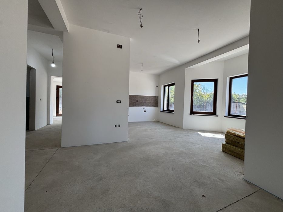 Casă P+1 160 m² deosebita , 500 m² teren, zonă liniștită