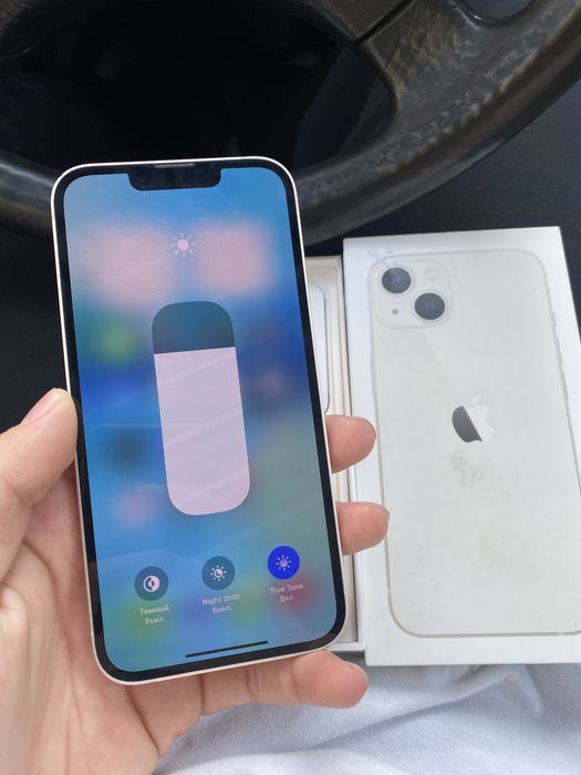 iPhone 13 в идеальном состоянии
