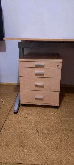 Birou si rollbox