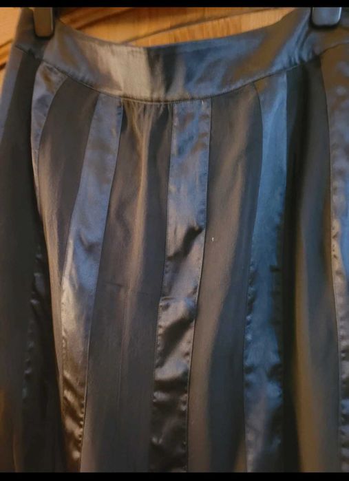 Fustă. Asimetrica. Mătase. Promod.